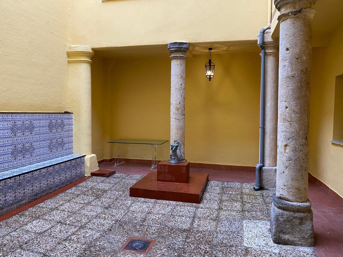 El Patio De San Pablo - Apartamento De Lujo En El Centro Con Parking Gratis Salamanca Luaran gambar