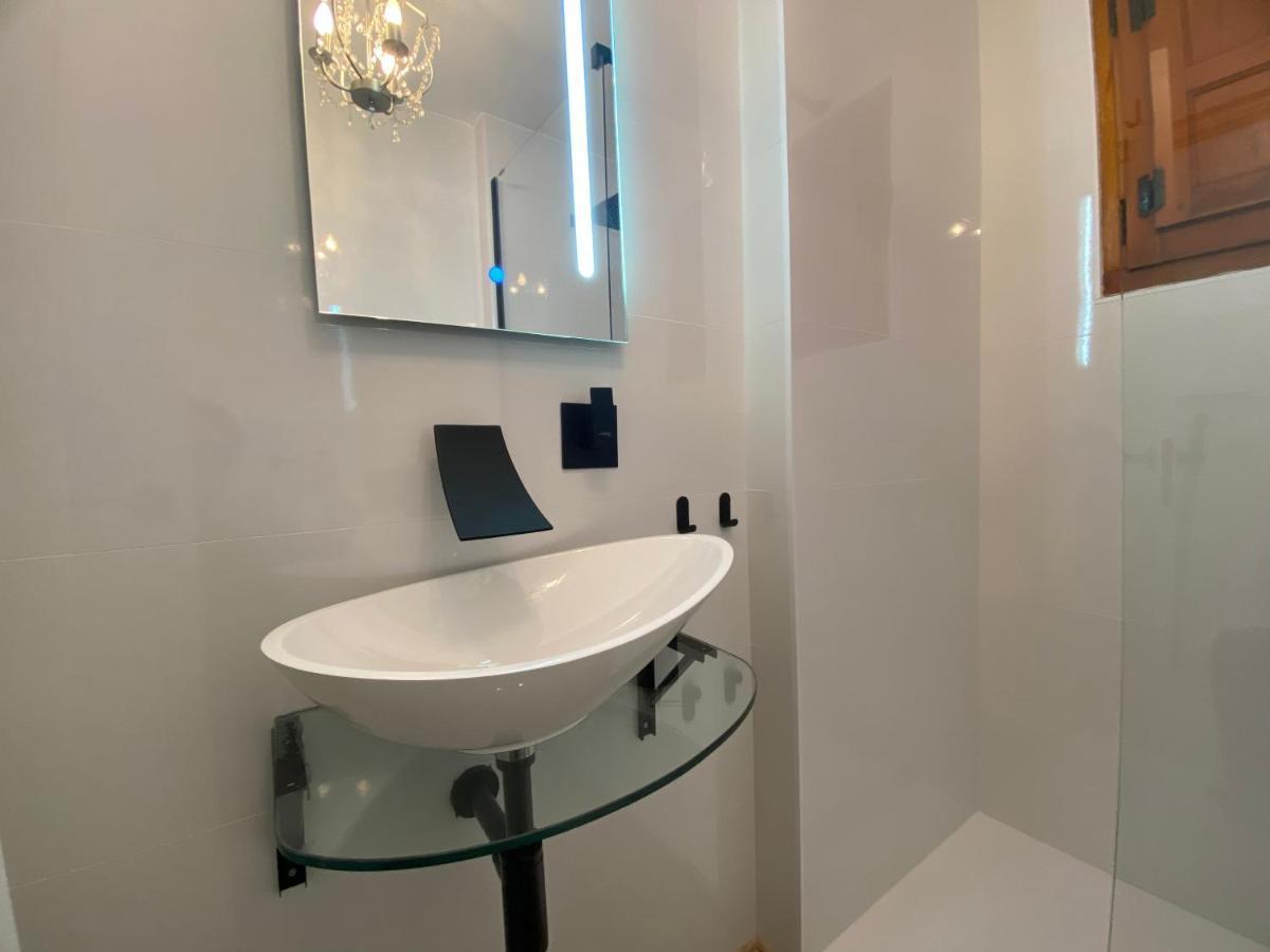 El Patio De San Pablo - Apartamento De Lujo En El Centro Con Parking Gratis Salamanca Luaran gambar
